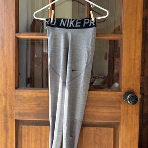 Nike Women’s Pro Gray Leggings